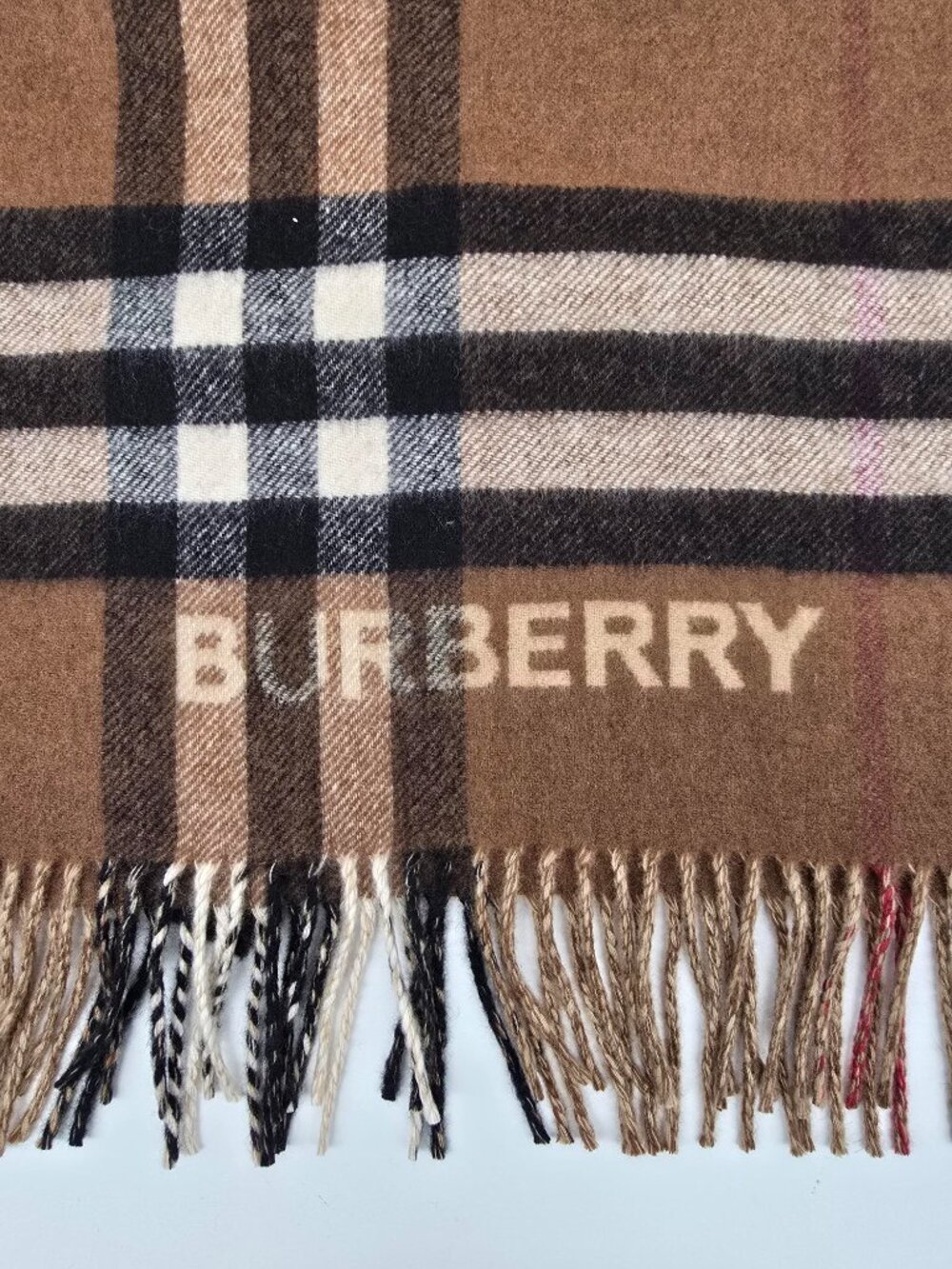 NWT Authentic Burberry Brown Vintage Check Logo Scarf - Picture 9 of 12